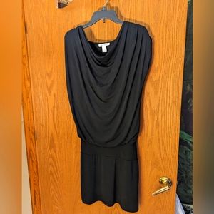 Gorgeous White House Black Market Dress